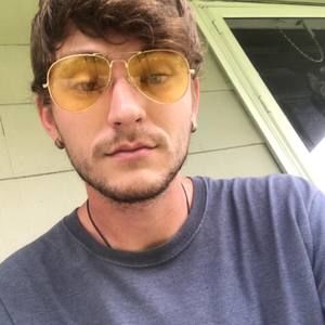 Meet your Posher, Troy